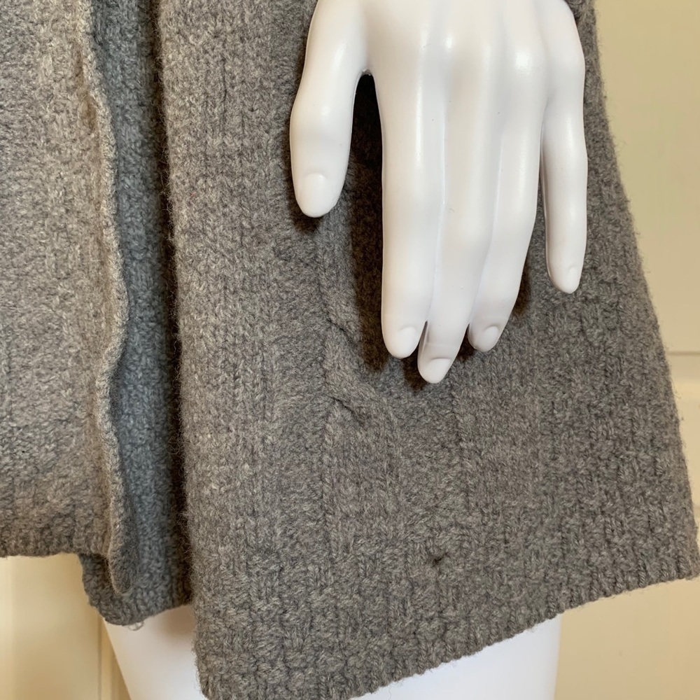 Arancrafts 100% Merino Wool Cardigan Sweater - Picture 8 of 11